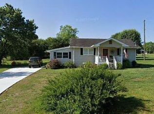 5790 Barron Dr, Cumming, GA 30028