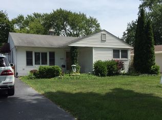 2406 Jay Ln, Rolling Meadows, IL 60008