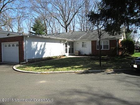 4th image of 79 Dorchester Drive #A