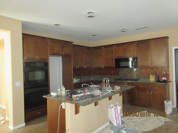 2nd image of 35323 Trailside Dr