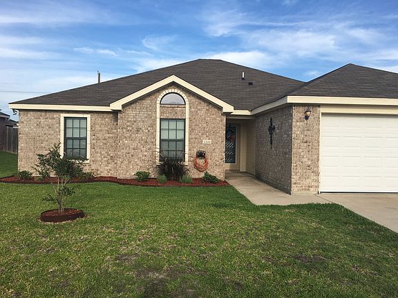 2nd image of 2208 Gail Dr