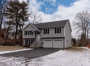 5 Broome Ave, Worcester, MA 01604