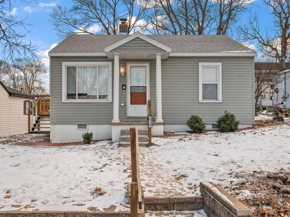 2439 Wayne St, Lake Station, IN 46405