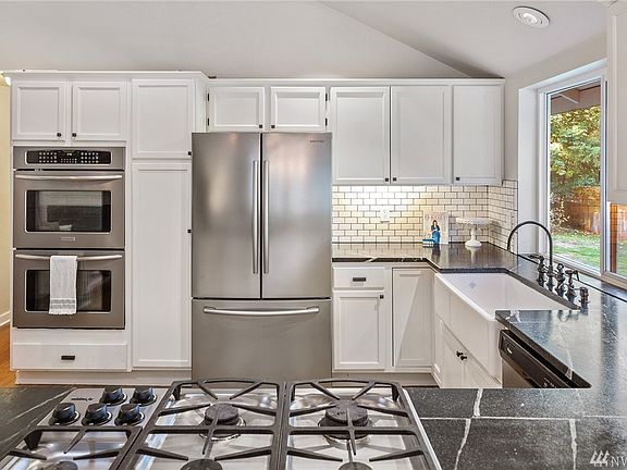 5th image of 5317 81st Ave NW