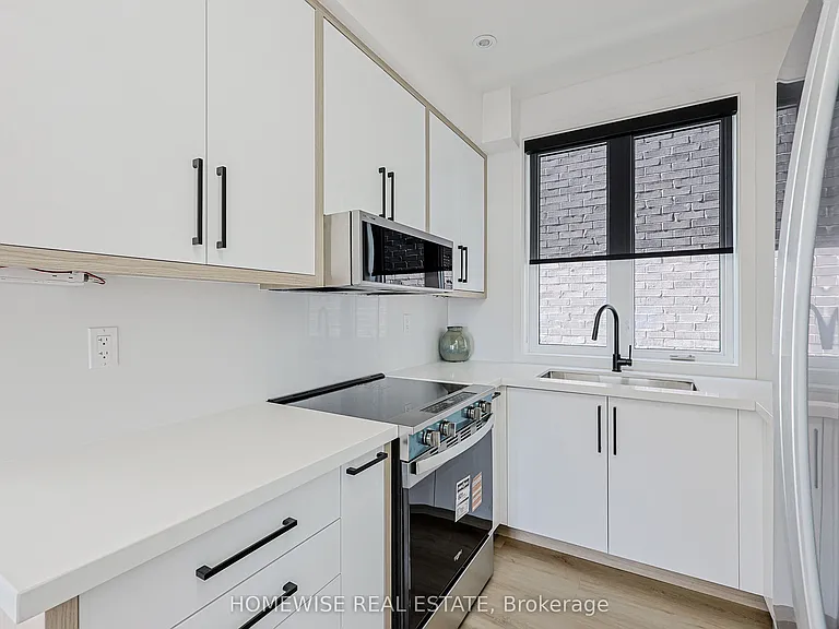 159 Locksley Ave #2 — Photo 6