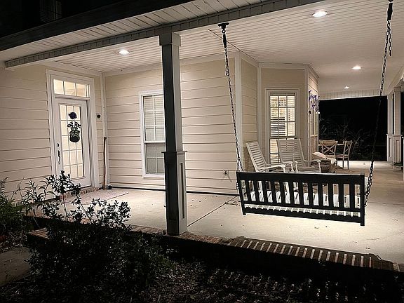4th image of 5002 Live Oak Dr