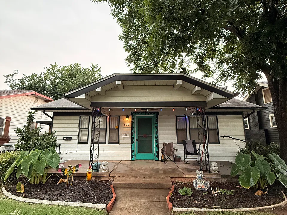 837 NW 34th St