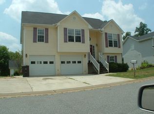 1706 Asherton Dr, Winston Salem, NC 27127