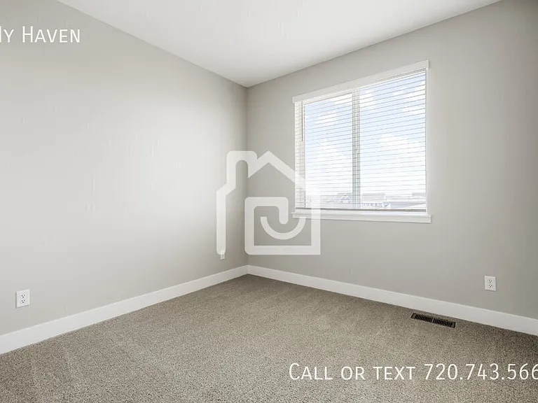 10138 E 62nd Ave — Photo 21