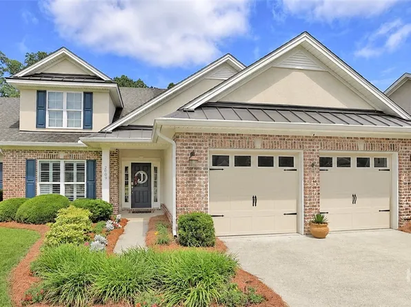 2009 Woodside Crossing, Savannah, GA 31405