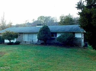 154 E Wolf Valley Rd, Heiskell, TN 37754