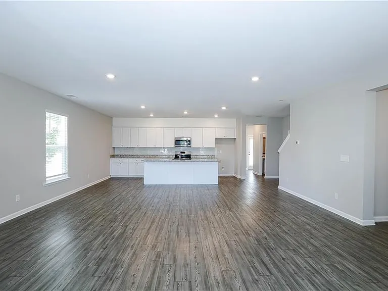 4355 Magpie Dr — Photo 8
