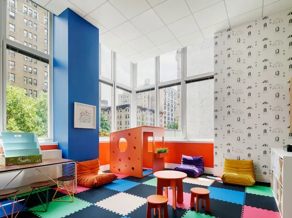 250 West 93rd Street image 11 of 13