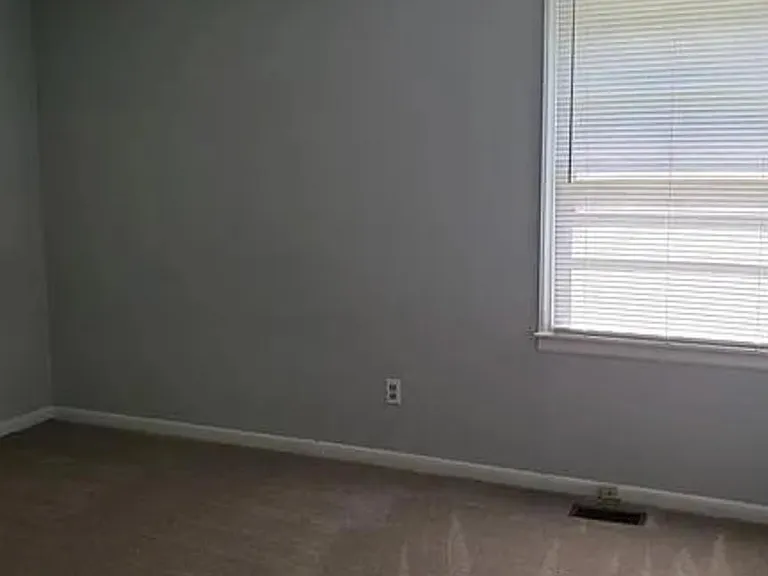 Unit Photo