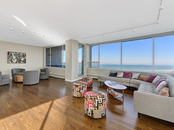4th image of 1000 N Lake Shore Plz APT 36B