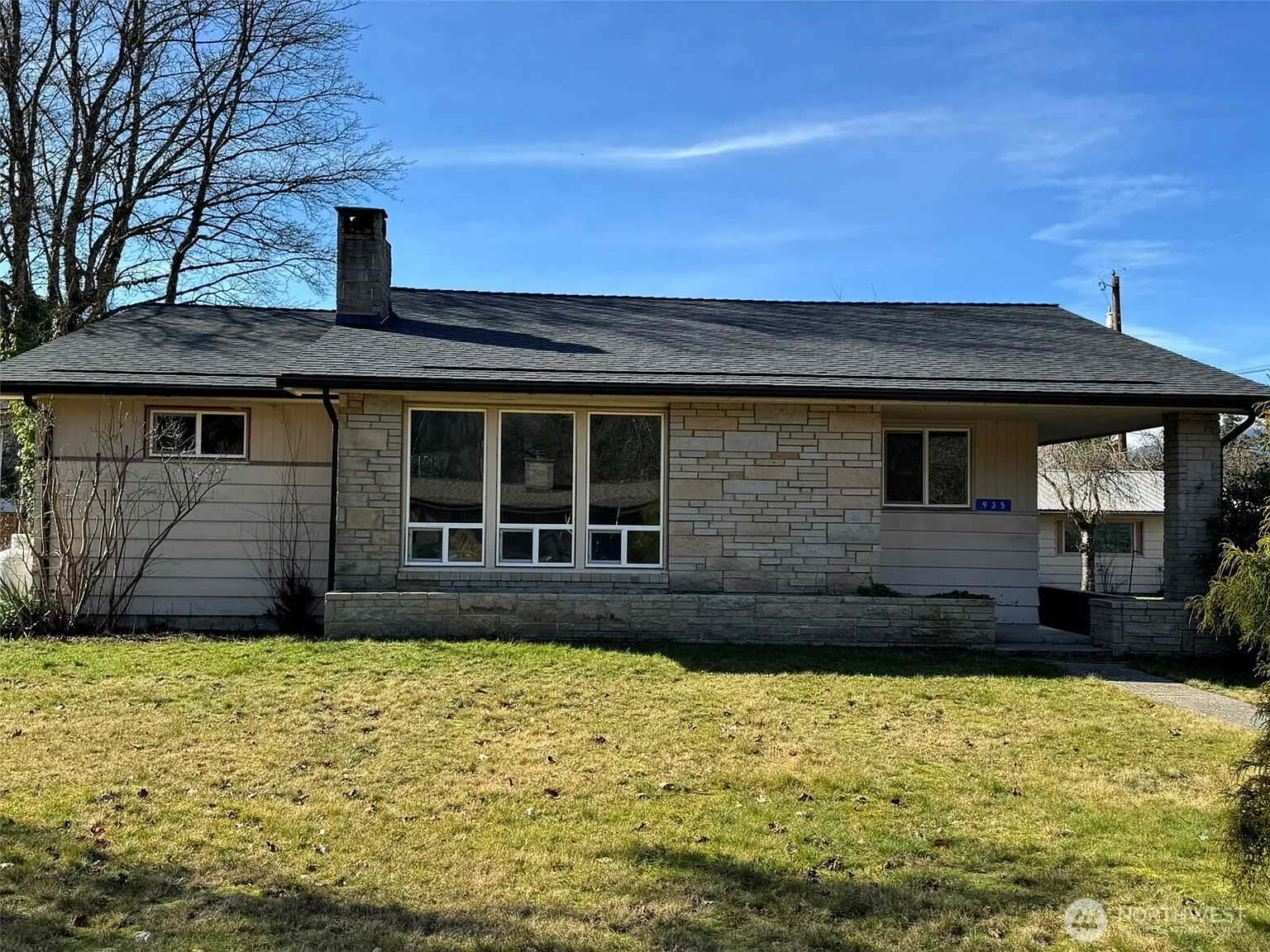 935 Madison Avenue photo 1