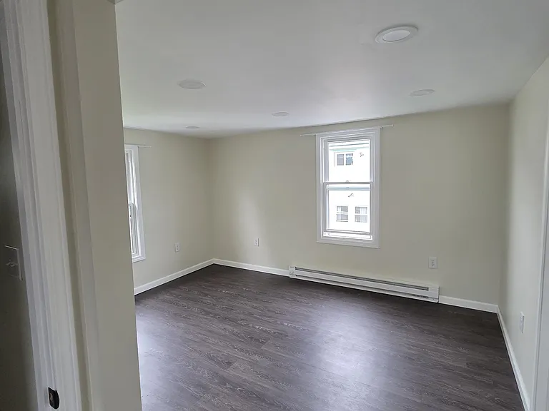 46 Hoag Ave #3 — Photo 4