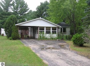 2139 Shirley St, Prescott, MI 48756