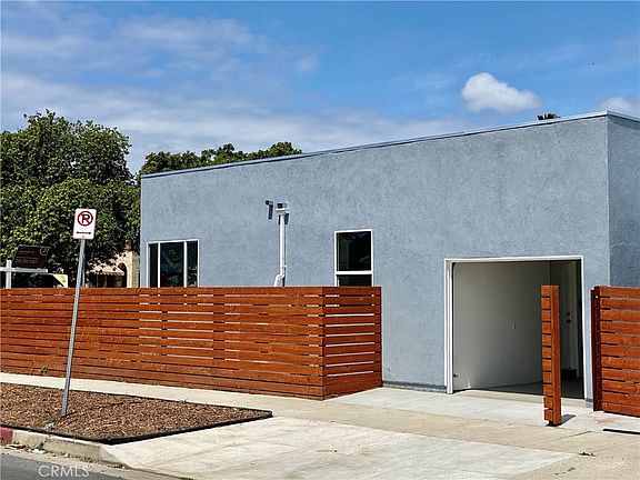 4th image of 1939 W 36th Pl