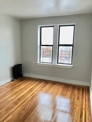 Rented by Terance Phillip, LREB | media 5