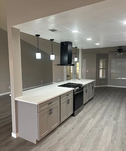 13210 Tamarisk Rd — Photo 4