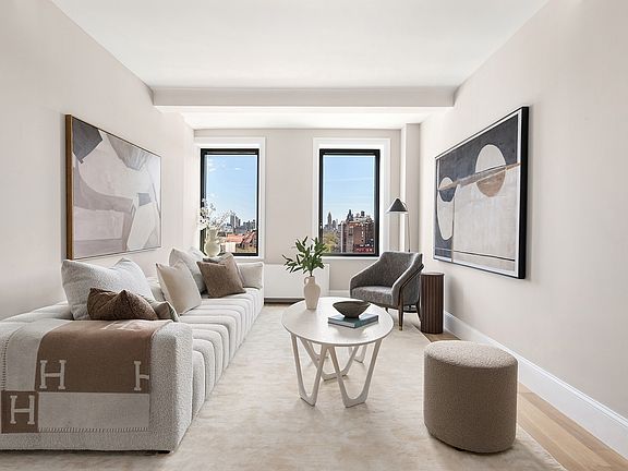 3rd image of 201 W 77th St #14AB