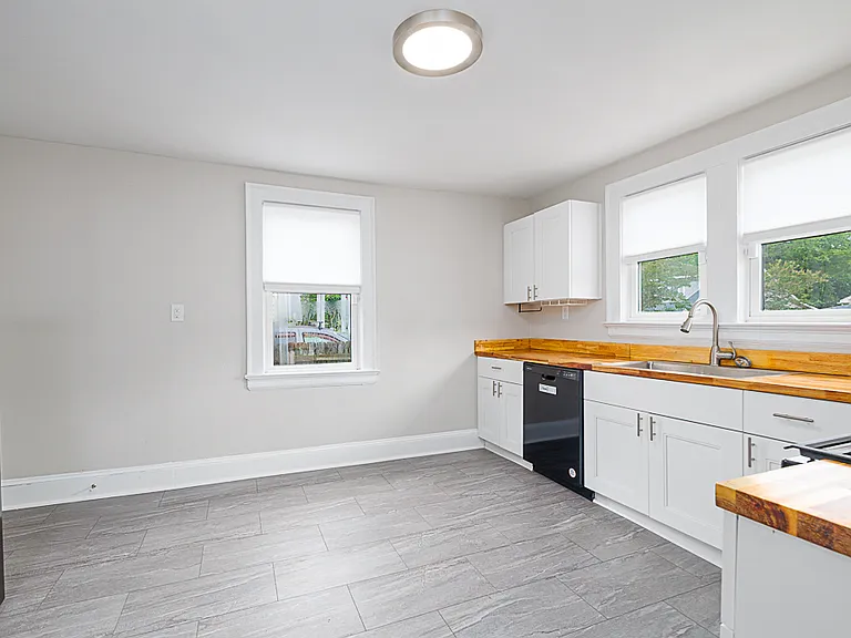 221 Cherry St #1 — Photo 11