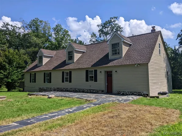 419 White Walnut Rd, Louisa, VA 23093
