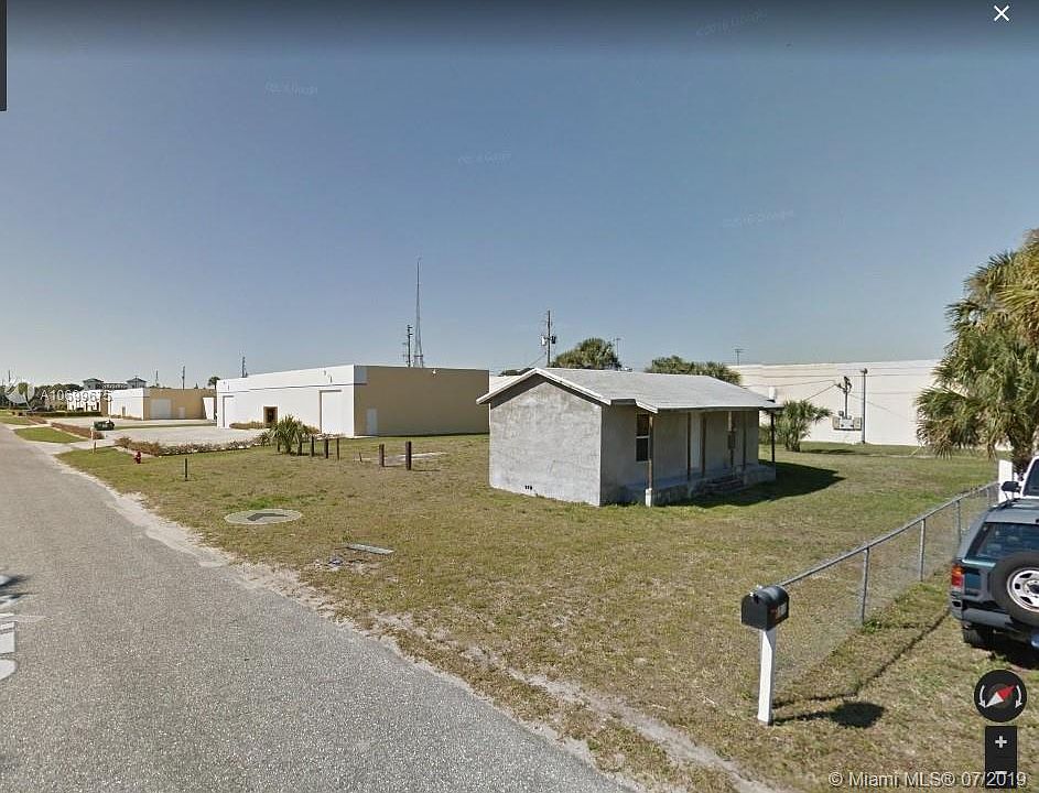 1st image of 1219 52nd St