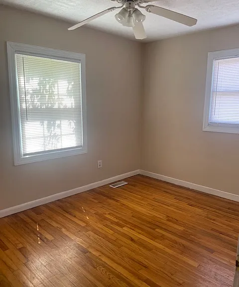 3918 Camellia Dr — Photo 20