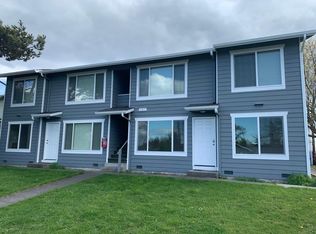 685 SE 8th Ave APT 101, Oak Harbor, WA 98277