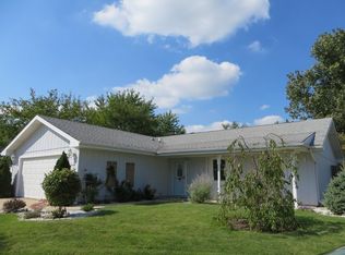 3213 Quincy Ct, Joliet, IL 60431