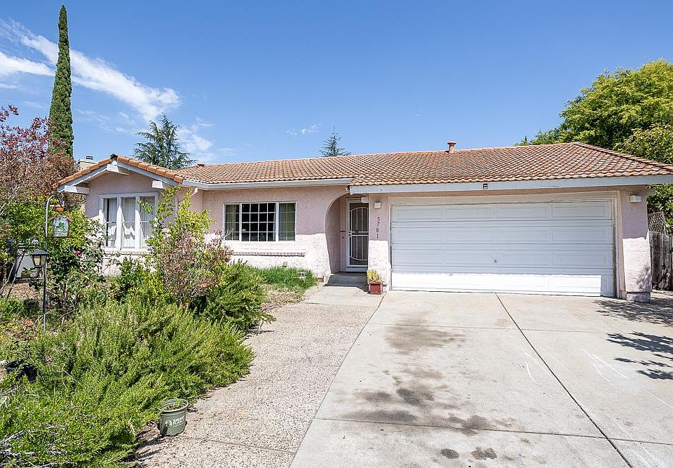 2nd image of 5781 Rudy Ct