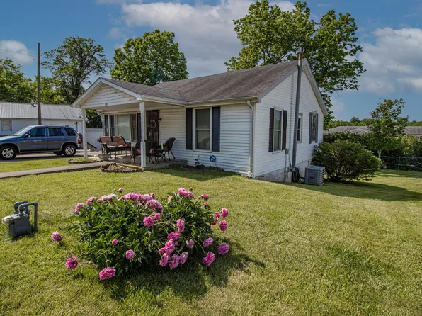 101 Highland Ln, Paris, KY 40361