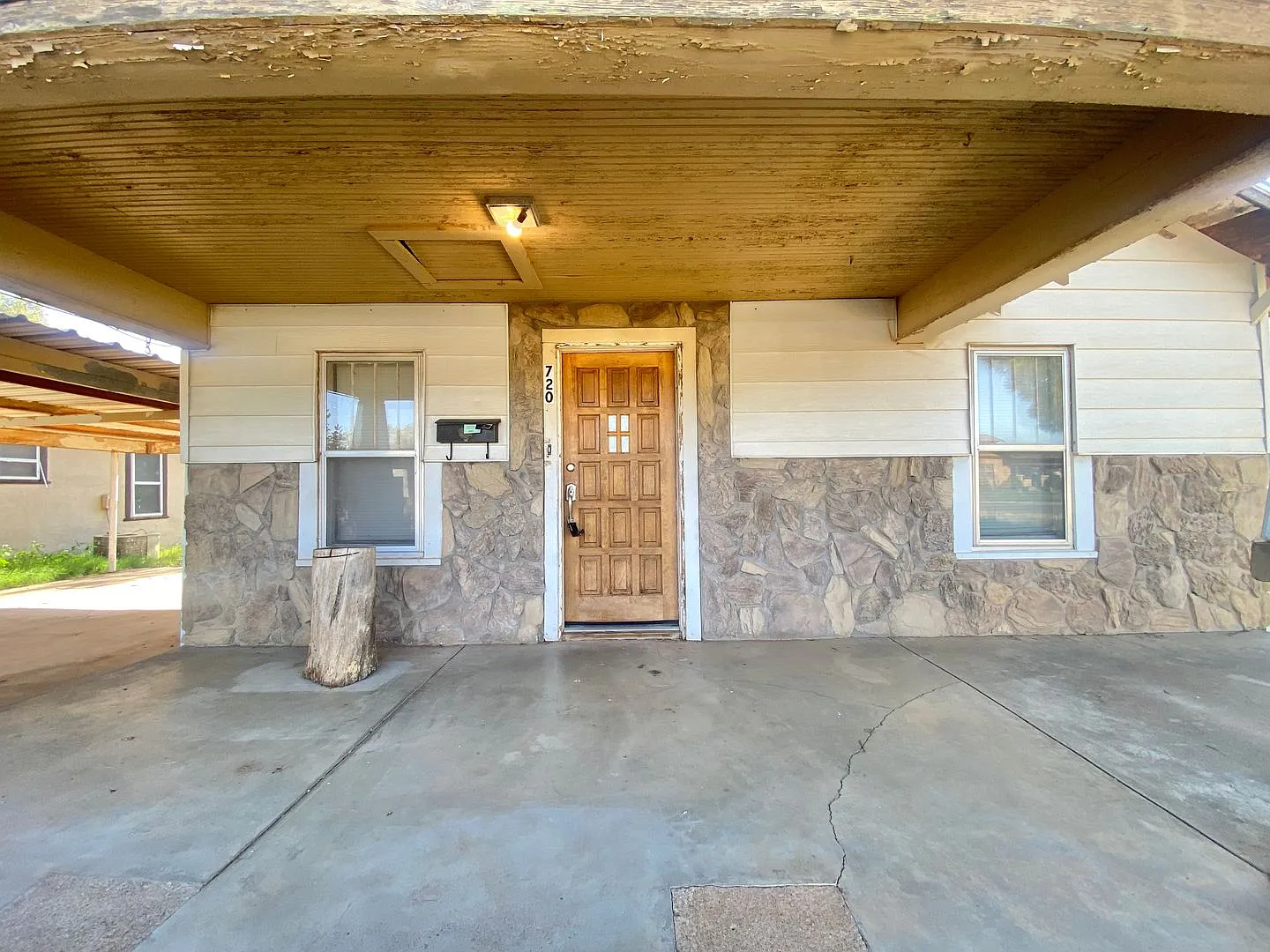 3 bed 2 bath now available in Slaton — Photo 2