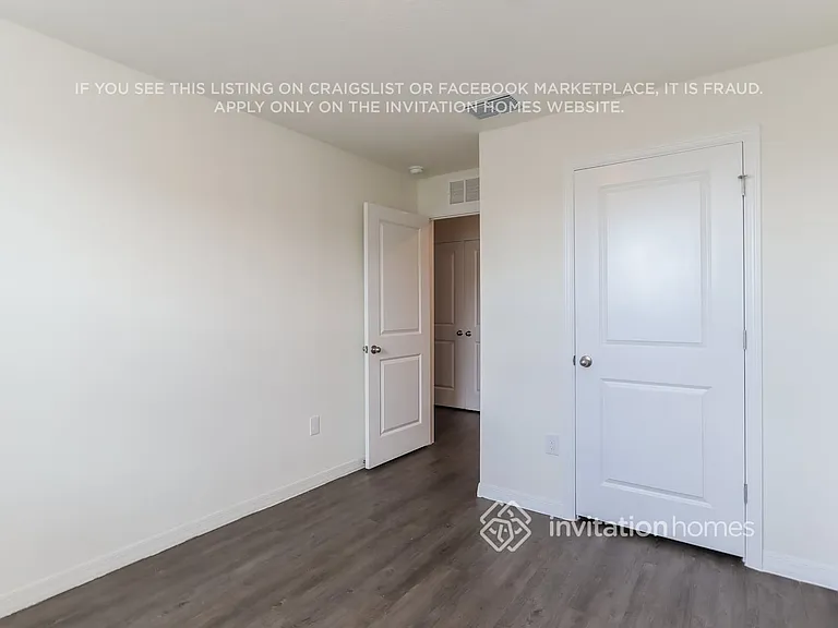 3691 Fulton Ferry Ln — Photo 14
