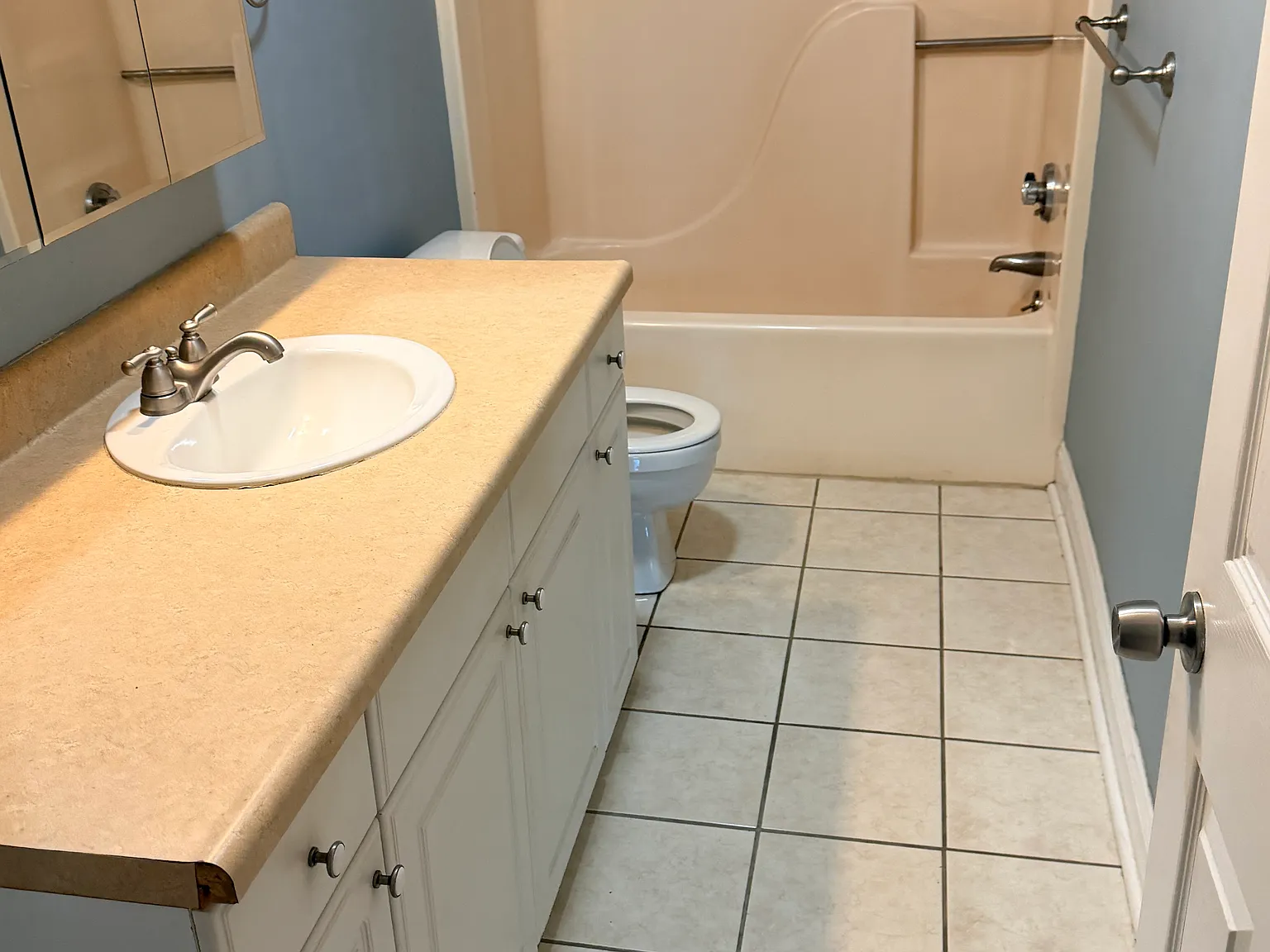 2 bed, 1.5 bath, 1088 sqft, $1,800 — Photo 1