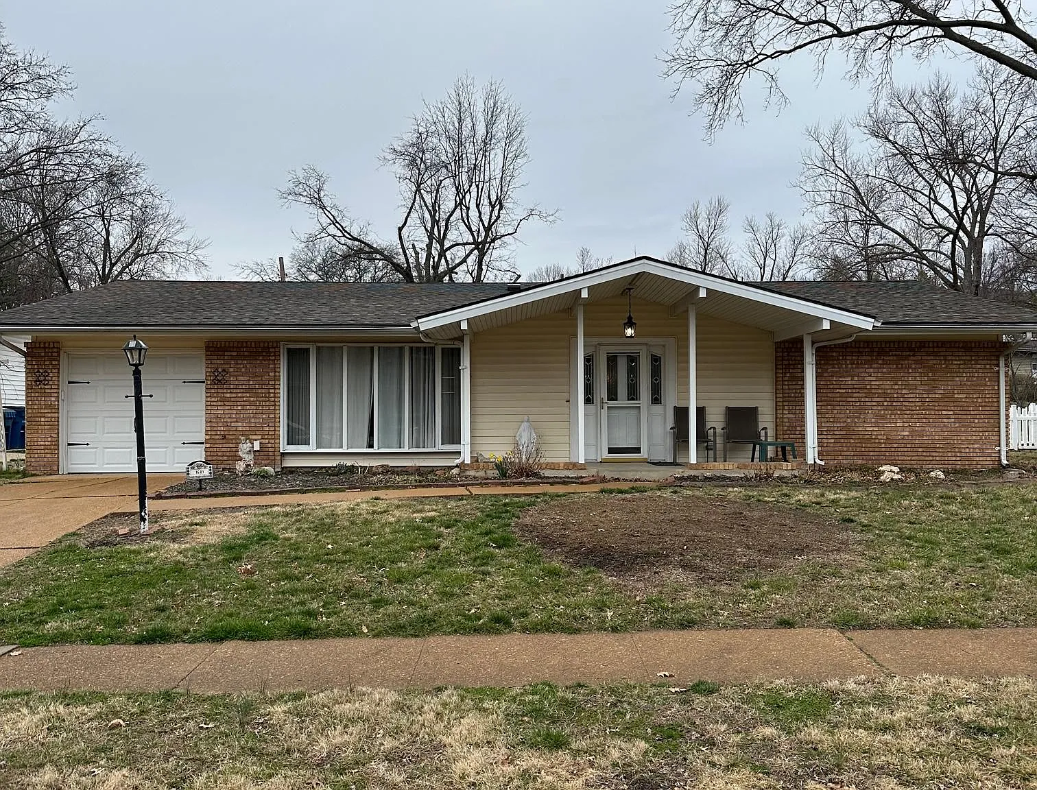 4 bed, 1582 sqft, $2,500 — Photo 1