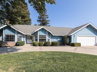 9708 Morris Hunter Dr, Oakdale, CA 95361