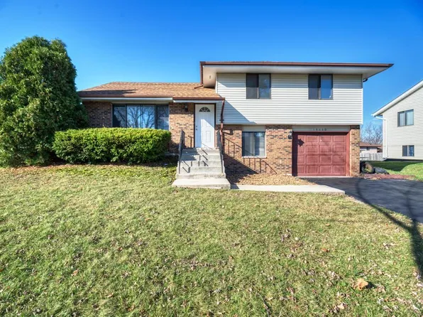 18660 Chestnut Ave, Country Club Hills, IL 60478