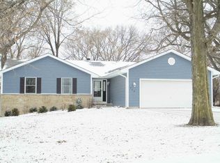 715 Bristol Ave, Yorkville, IL 60560