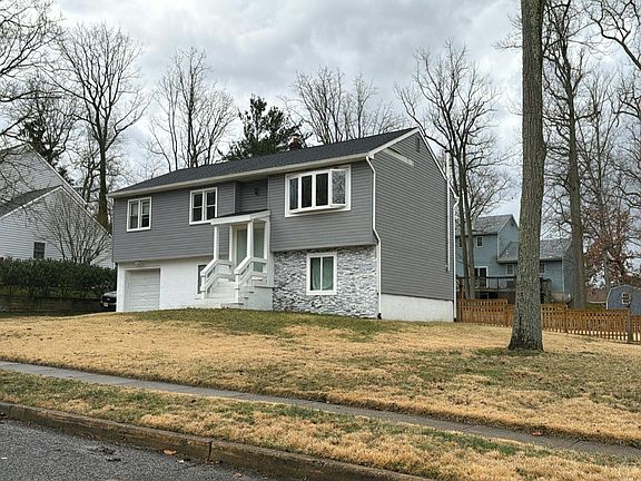 2nd image of 1 Beechwood St