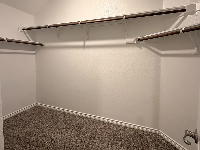 3413 Sabine Dr — Photo 24