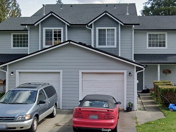 2nd image of 12109 209th Ave E