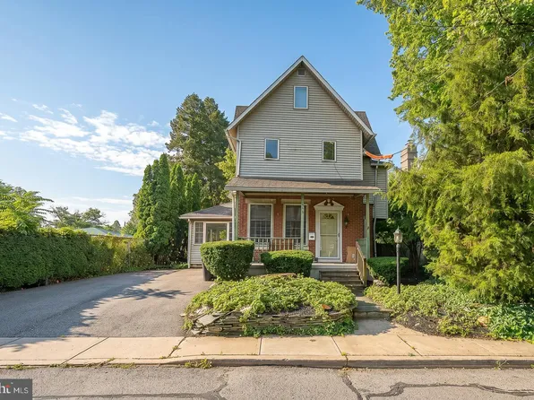 212 Elm Ter #1, Narberth, PA 19072