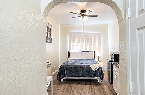 Floor plan 322