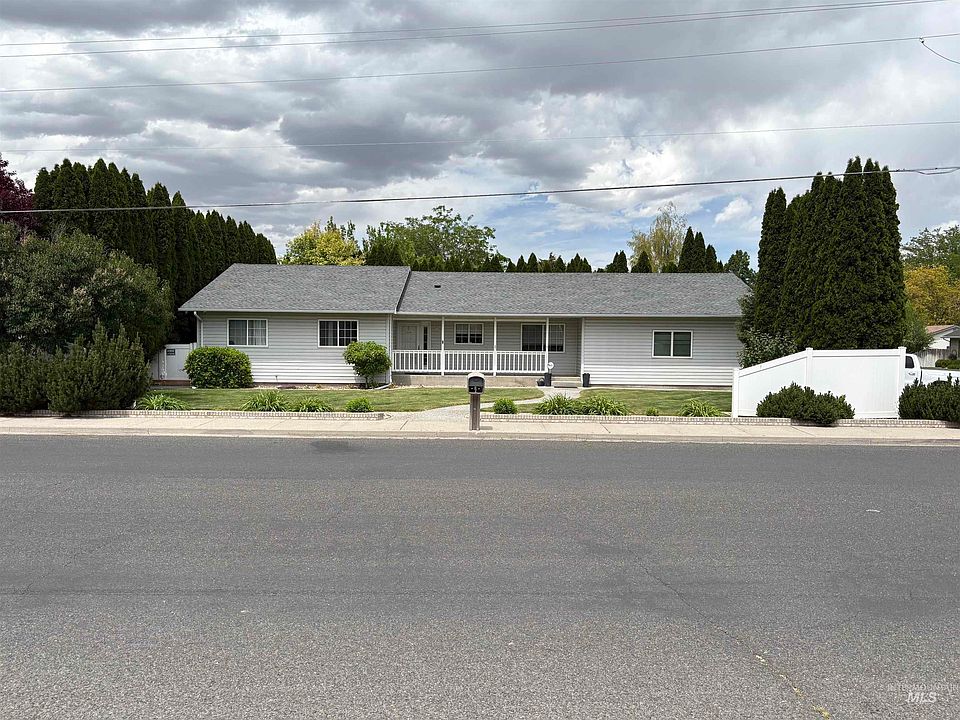 1st image of 2699 Elizabeth Blvd