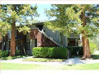 1912 La Terrace Cir photo 1
