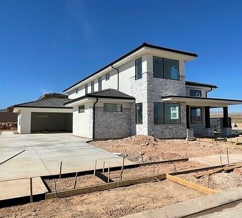 2nd image of 755 W Juniper Hill Dr #229