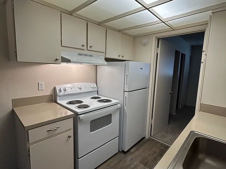 Washington Park Apartments — Photo 44
